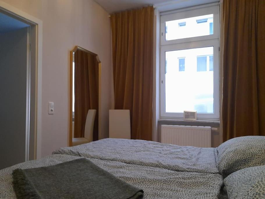 Zwei-Zimmer Wohnung In Wiesbadens Westend Eksteriør billede